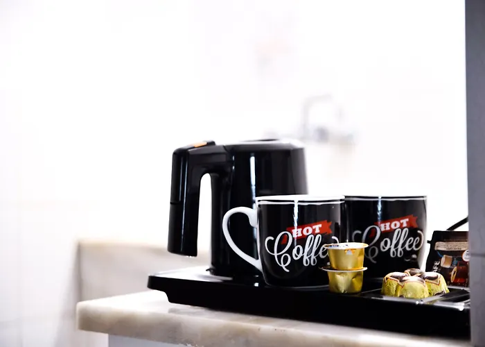 Dimele & ホテル 2*