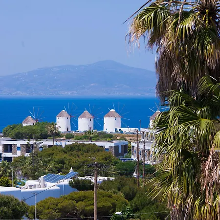 Dimele & Hotel