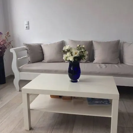 Hotel Dimele &